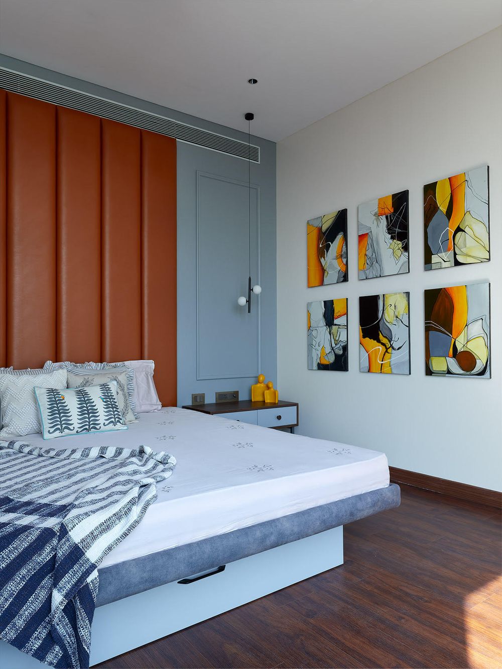 A Symphony of the Earth & the Sky — Residential — Pune